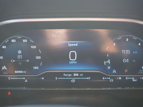 Used 2023 Chevrolet Tahoe LT w/ Luxury Package image 18