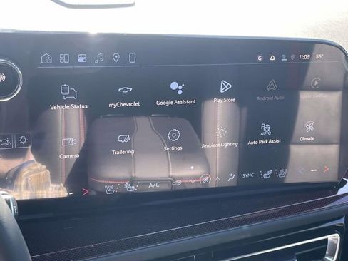 New 2026 Chevrolet Traverse RS image 13