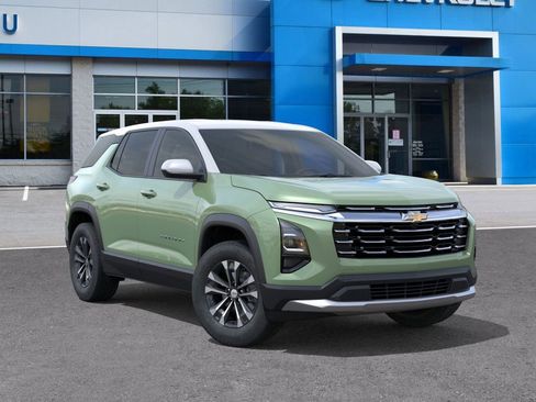 New 2026 Chevrolet Equinox LT w/ Convenience Package II image 7