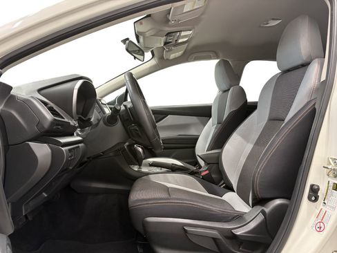 Used 2020 Subaru Crosstrek 2.0i Premium image 10