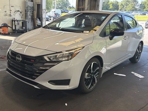 Used 2025 Nissan Versa SR w/ Trunk Package FWD image 1