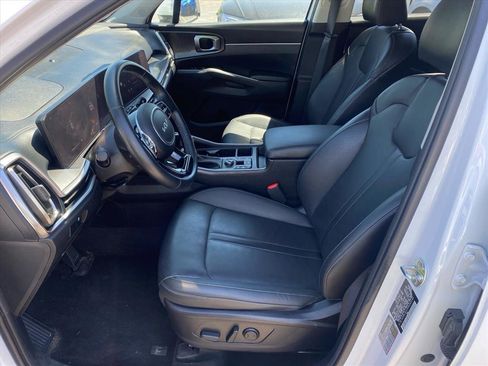 Certified 2024 Kia Sorento S AWD/4WD image 10