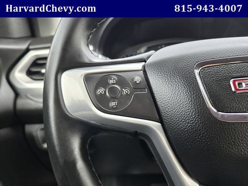 Used 2023 GMC Acadia SLT image 19