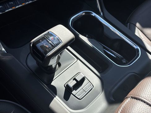 Used 2025 GMC Sierra 1500 Denali image 26