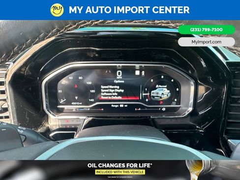 Used 2022 GMC Sierra 1500 SLT w/ SLT Convenience Package RWD image 19