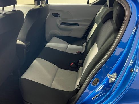 Used 2012 Toyota Prius C Two image 33