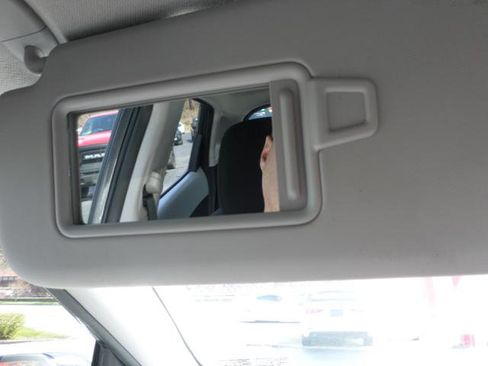 Used 2020 Hyundai Kona SE w/ Cargo Package image 26