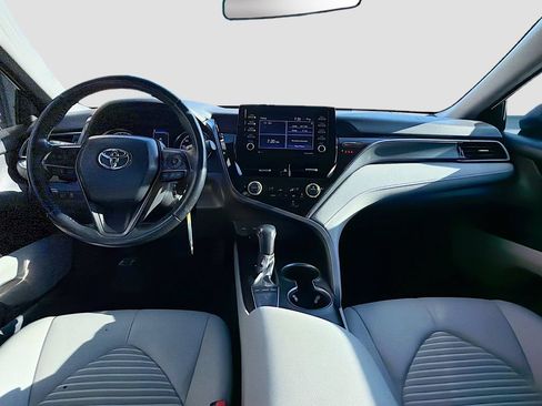 Used 2023 Toyota Camry SE FWD image 15