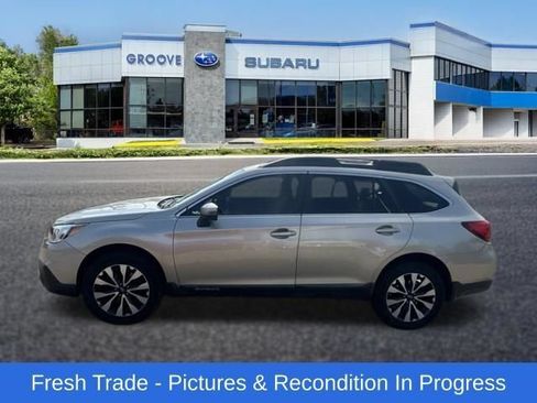 Used 2015 Subaru Outback 2.5i Limited AWD/4WD image 2
