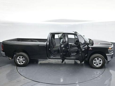 Used 2025 RAM 3500 Big Horn AWD/4WD image 59