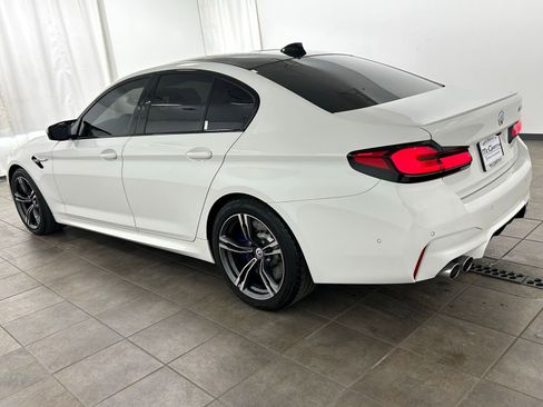 Used 2023 BMW M5 w/ Executive Package image 5