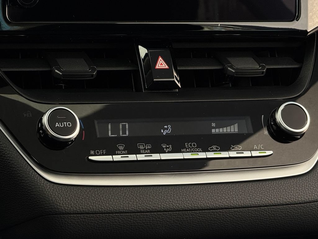 Certified 2026 Toyota Corolla LE AWD/4WD image 17