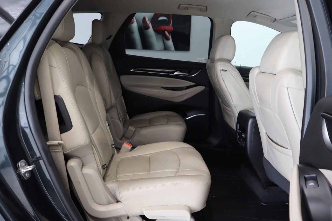 Used 2018 Buick Enclave Premium FWD image 11