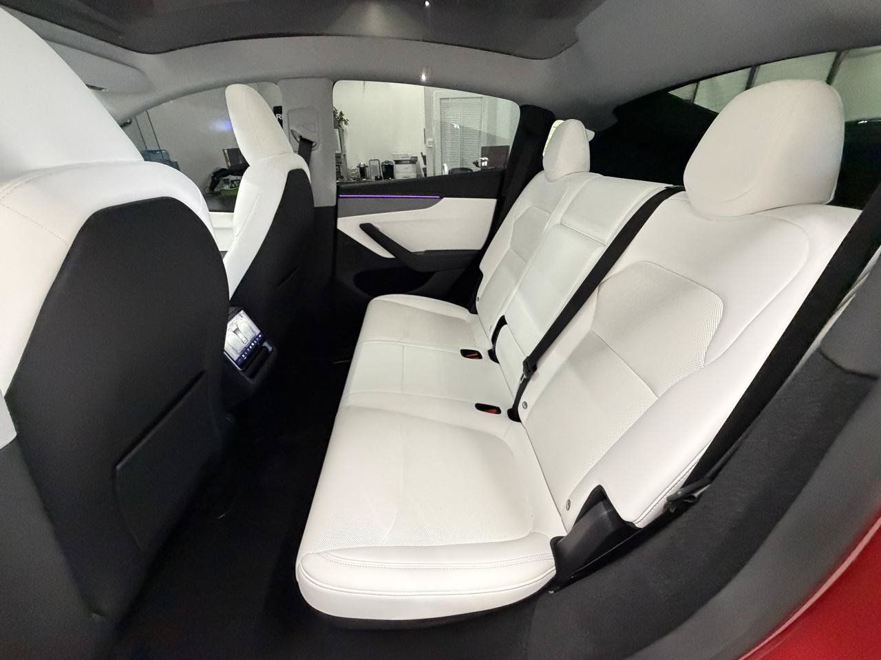 Used 2026 Tesla Model Y AWD image 14