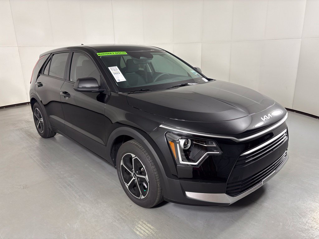 New 2026 Kia Niro LX FWD image 2