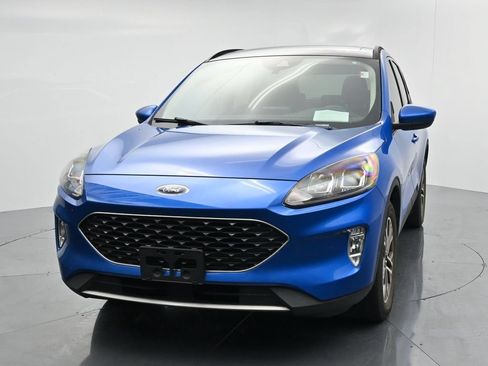 Used 2020 Ford Escape SEL AWD/4WD image 3