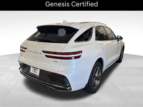 Certified 2026 Genesis GV70 2.5T AWD/4WD image 3