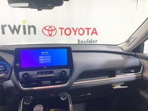 Used 2026 Toyota Grand Highlander Platinum image 26