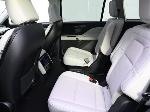 New 2026 Lincoln Aviator Reserve w/ Jet Appearance Package image 21