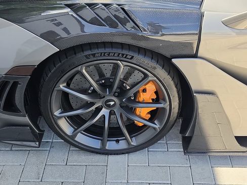 Used 2020 McLaren 720S Performance RWD image 10