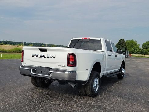 New 2026 RAM 3500 Tradesman AWD/4WD image 5