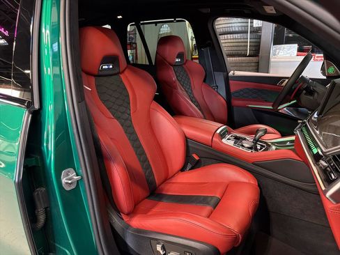 Used 2024 BMW X5 M Competition w/ Executive Package image 20