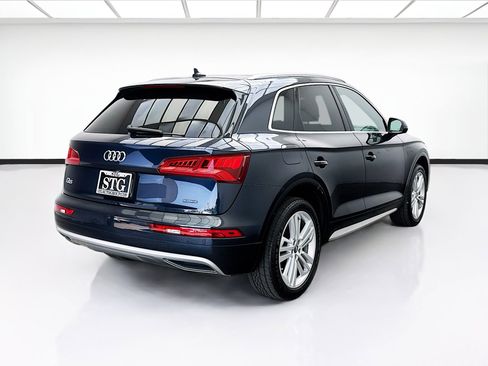 Used 2019 Audi Q5 2.0T Premium Plus w/ Premium Plus Package AWD/4WD image 4