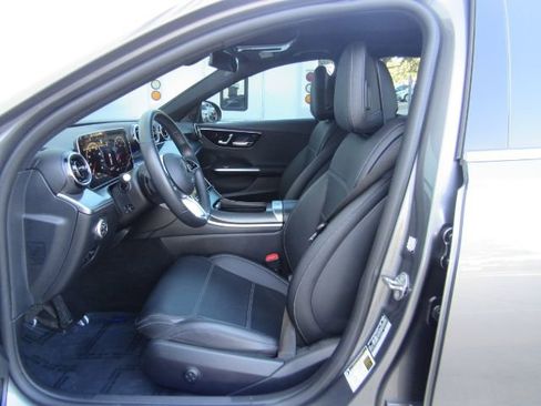 Used 2023 Mercedes-Benz C 300 Sedan image 16