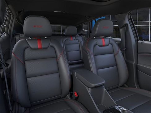 New 2025 Chevrolet Trax RS w/ Sunroof Package image 16