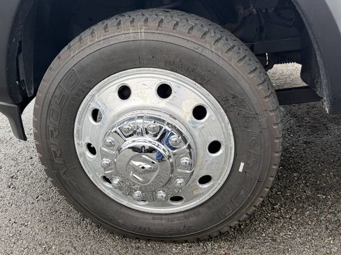 Used 2022 RAM 5500 Tradesman AWD/4WD image 17