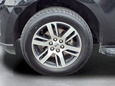 Used 2024 Ford Expedition Max Limited AWD/4WD image 13
