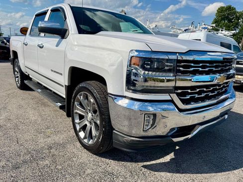 Used 2017 Chevrolet Silverado 1500 LTZ w/ LTZ Plus Package RWD image 7