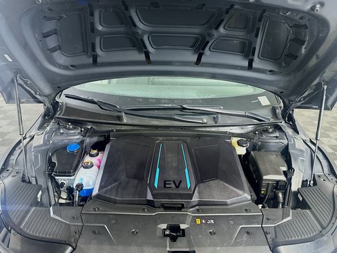 Used 2024 Hyundai Ioniq 5 SEL RWD image 35