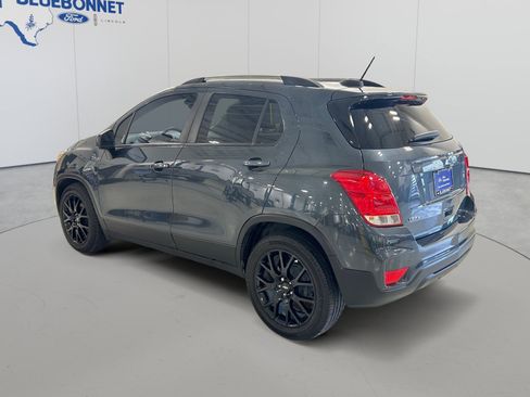 Used 2021 Chevrolet Trax LT w/ Sport Edition FWD image 7