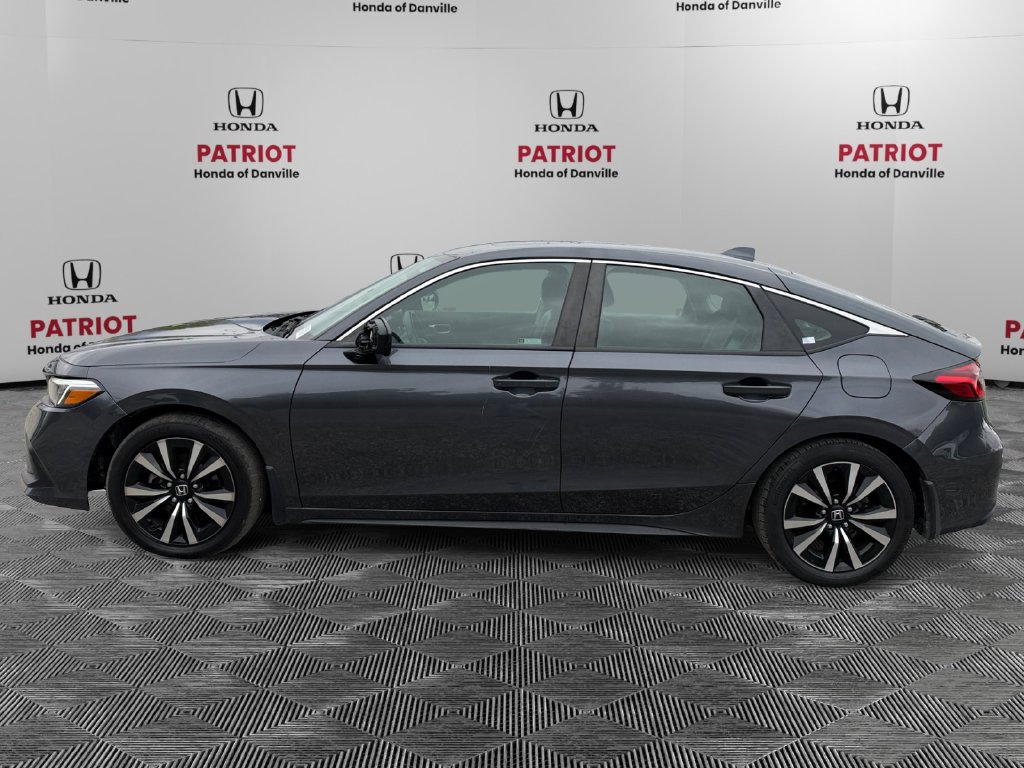 Used 2024 Honda Civic EX-L image 2