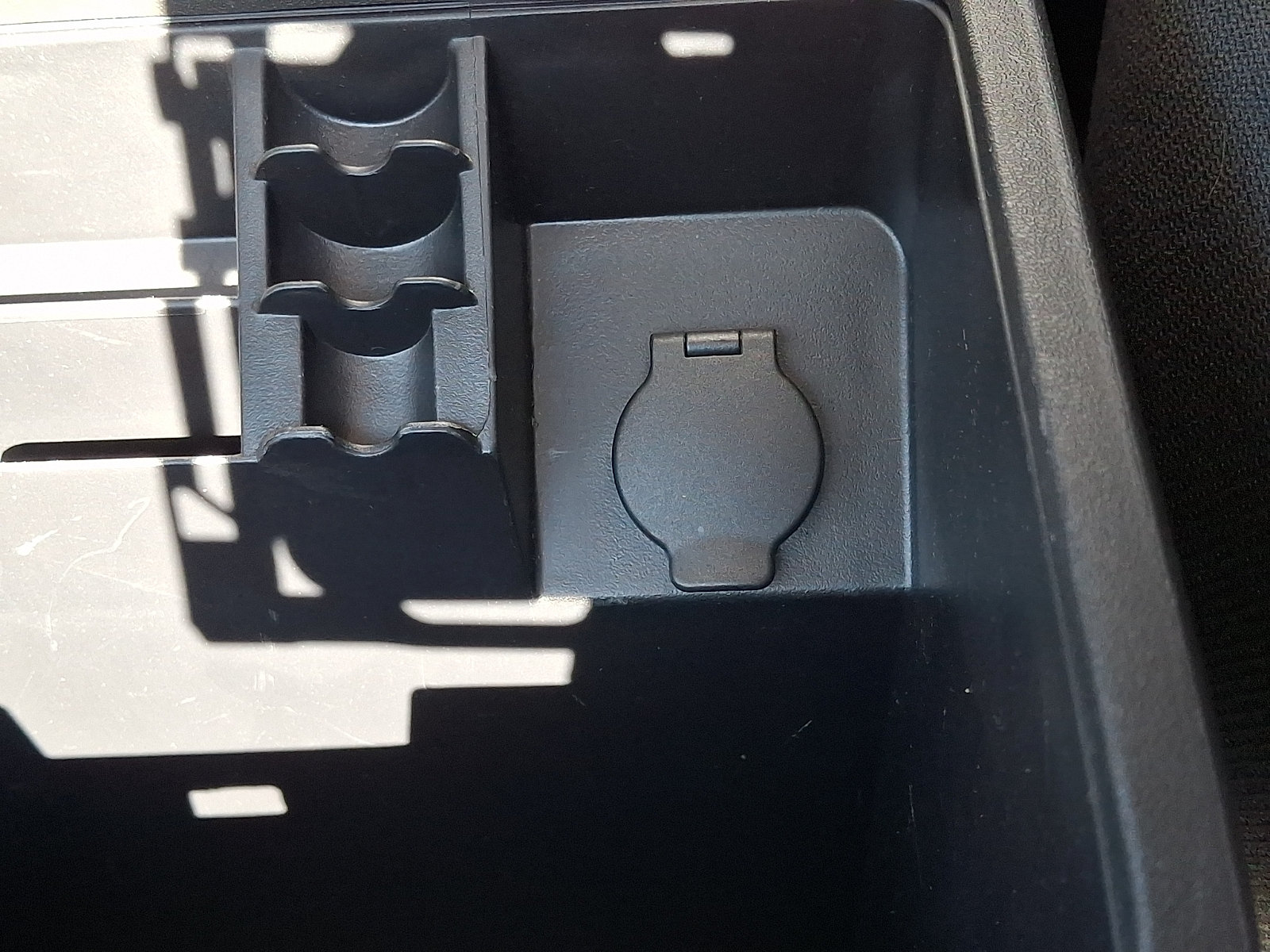 Used 2017 Nissan Frontier S RWD image 26