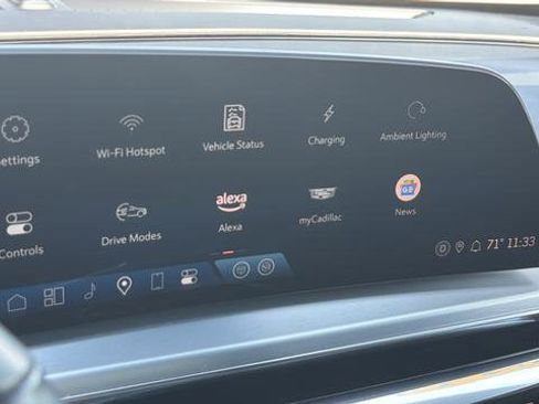 Used 2024 Cadillac Lyriq Luxury image 23