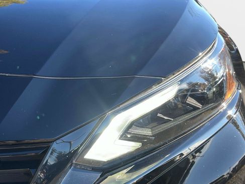 Used 2024 Nissan Altima 2.5 SR w/ SR Premium Package image 10