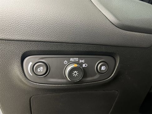 Used 2023 Buick Encore GX Preferred image 17