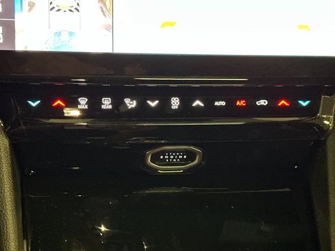 New 2026 Jeep Grand Cherokee Limited RWD image 20