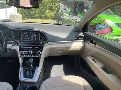 Used 2020 Hyundai Elantra Value Edition image 7