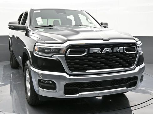 Used 2025 RAM 1500 Big Horn image 9