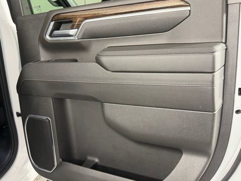 Used 2024 GMC Sierra 2500 SLE image 29