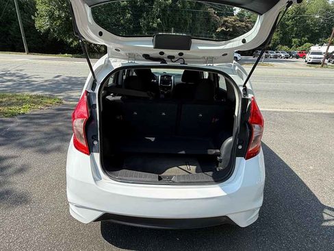 Used 2017 Nissan Versa Note SV FWD image 13