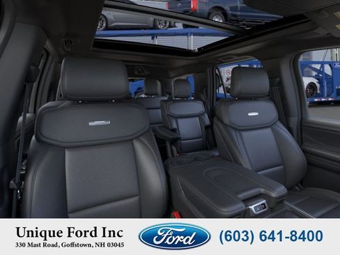 New 2025 Ford Expedition Platinum w/ Stealth Performance Package image 33