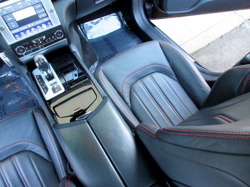 Used 2015 Maserati Quattroporte S Q4 image 21