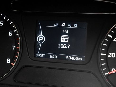 Used 2016 Kia Sorento FWD image 15