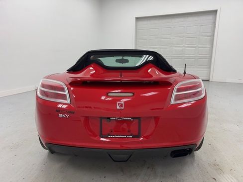 Used 2008 Saturn Sky w/ Premium Trim Package image 6