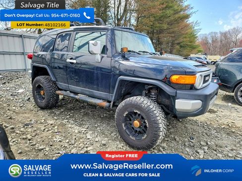 Used 2010 Toyota FJ Cruiser 4WD image 5