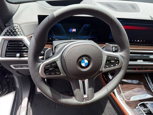 New 2027 BMW X7 M60i AWD/4WD image 16